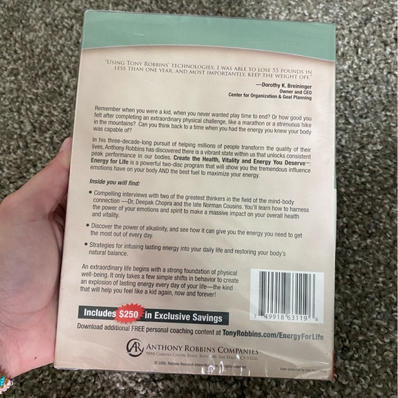 Anthony Robbin’s - Picture 2 of 2